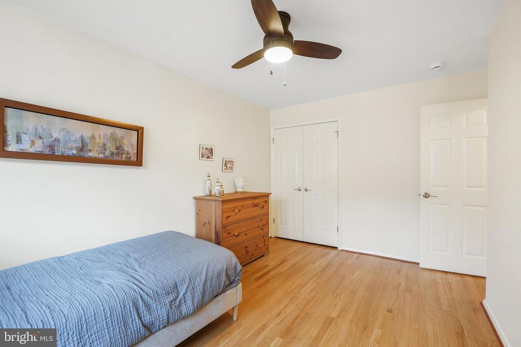 Image 22 of property listing at 652 KENNEBEC AVE #2, Takoma Park, MD 20912