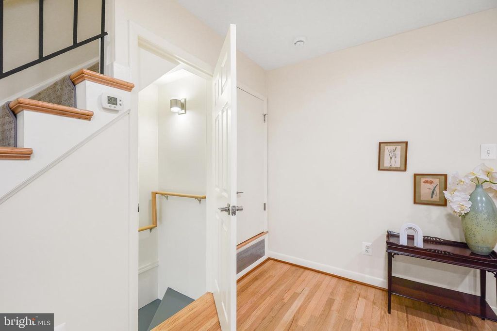 Image 23 of property listing at 652 KENNEBEC AVE #2, Takoma Park, MD 20912
