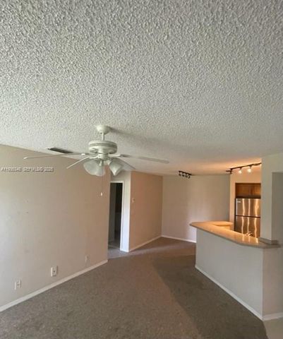 3430 N Pinewalk Dr N 625, Margate, FL 33063