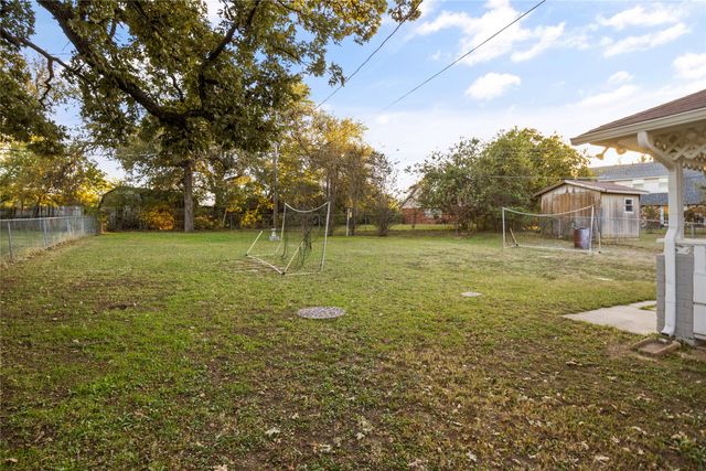 4848 Wilbarger Street, Fort Worth, TX 76119