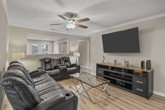 4848 Wilbarger Street, Fort Worth, TX 76119