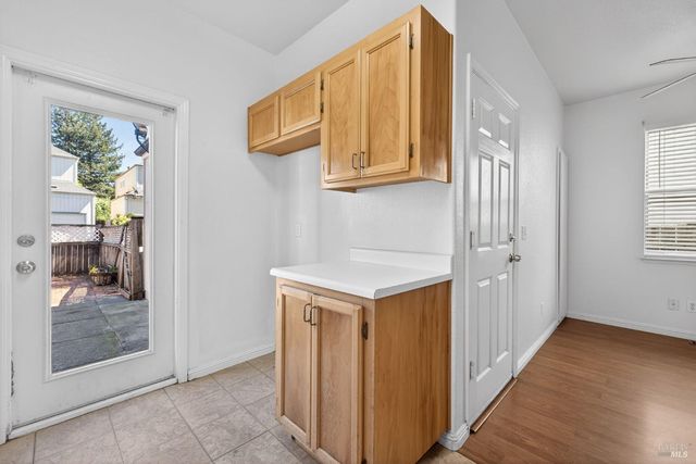 1440 Tammy Way, Santa Rosa, CA 95401