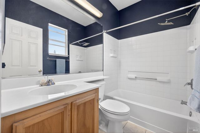 1440 Tammy Way, Santa Rosa, CA 95401