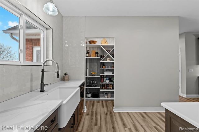 9032 Palmers Way Drive, Fenton, MI 48430