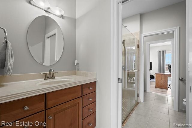 9032 Palmers Way Drive, Fenton, MI 48430