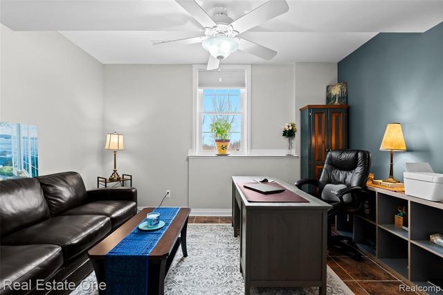 9032 Palmers Way Drive, Fenton, MI 48430