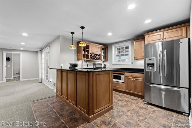 9032 Palmers Way Drive, Fenton, MI 48430