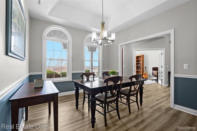 9032 Palmers Way Drive, Fenton, MI 48430