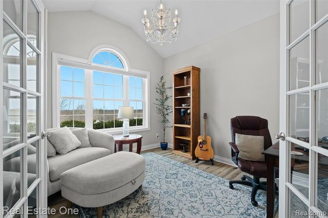 9032 Palmers Way Drive, Fenton, MI 48430