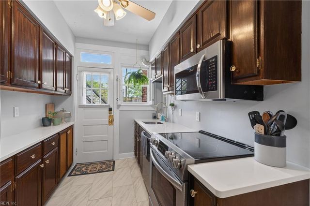 742 Washington Park Apt B2, Norfolk, VA 23517