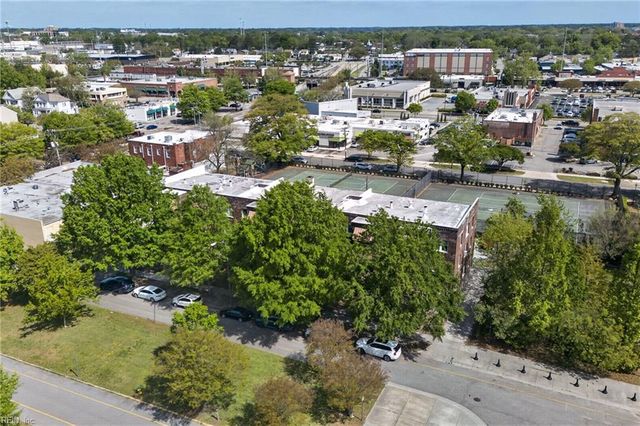 742 Washington Park Apt B2, Norfolk, VA 23517