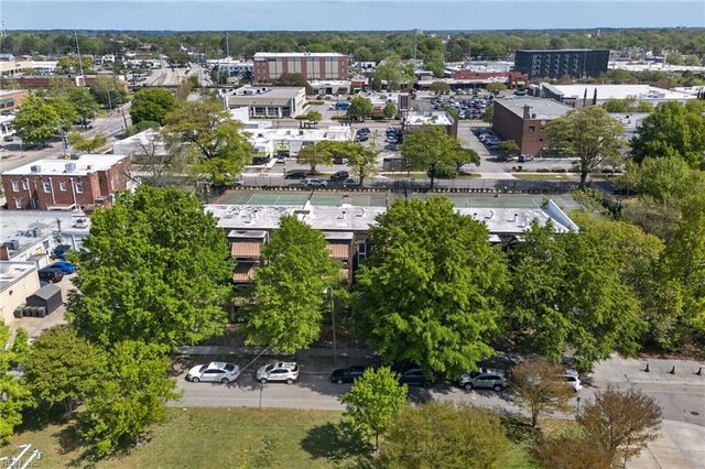 742 Washington Park Apt B2, Norfolk, VA 23517