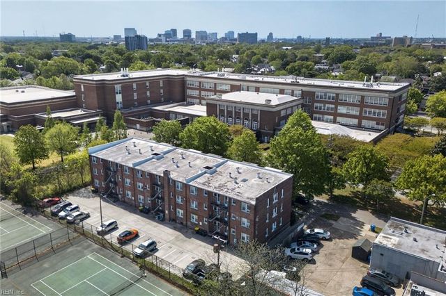 742 Washington Park Apt B2, Norfolk, VA 23517