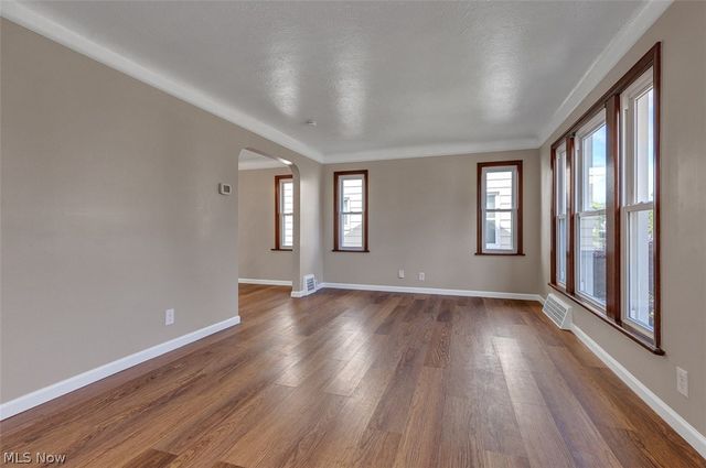 4107 Torrington Avenue, Parma, OH 44134