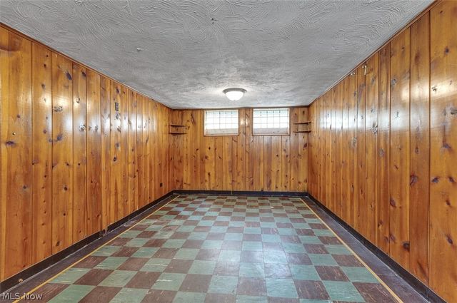 4107 Torrington Avenue, Parma, OH 44134