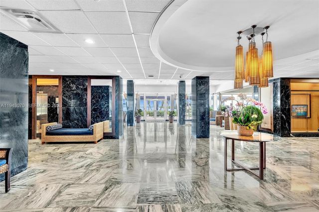 500 Bayview Dr 228, Sunny Isles Beach, FL 33160