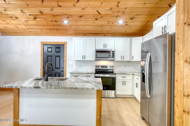 226 Choctaw Ridge Trail, Murphy, NC 28906