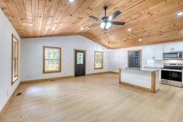 226 Choctaw Ridge Trail, Murphy, NC 28906