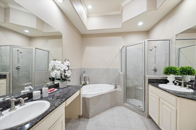 13507 Brookbluff Lane, Houston, TX 77077