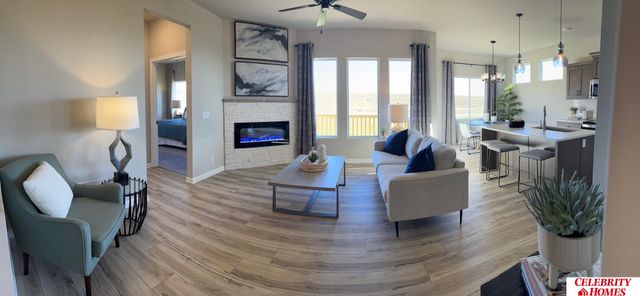 16919 Newport Avenue, Omaha, NE 68116