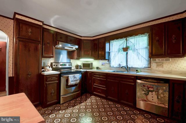 310 CAROLINA AVE, Reading, PA 19605