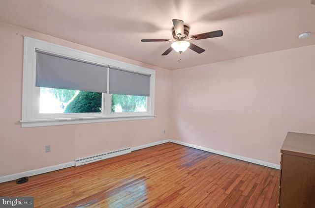 310 CAROLINA AVE, Reading, PA 19605