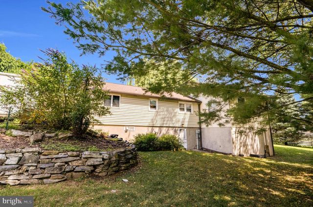 310 CAROLINA AVE, Reading, PA 19605