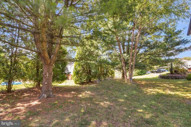 310 CAROLINA AVE, Reading, PA 19605