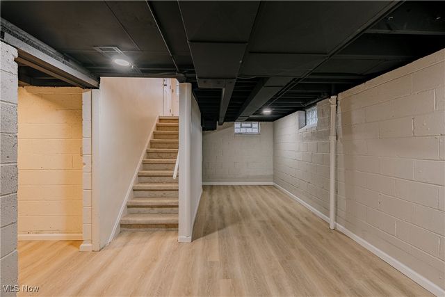 4971 S Sedgewick Road, Lyndhurst, OH 44124