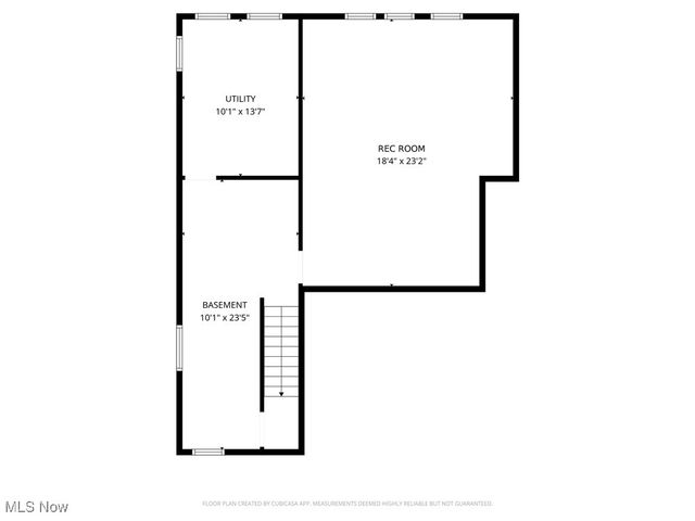 4971 S Sedgewick Road, Lyndhurst, OH 44124