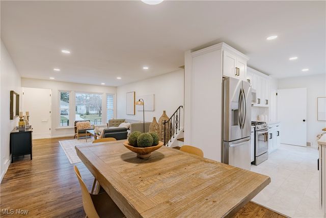 4971 S Sedgewick Road, Lyndhurst, OH 44124