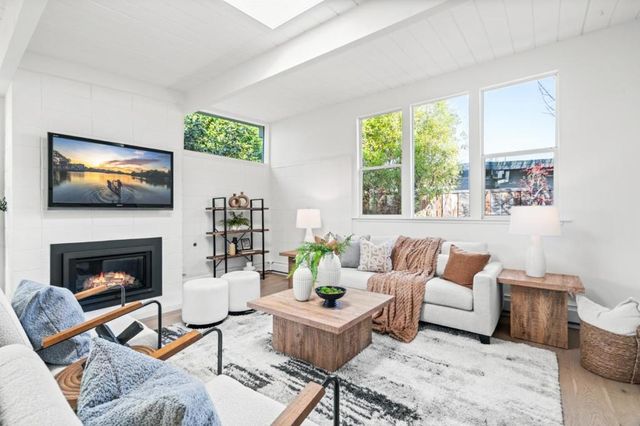 3773 Redwood Circle, Palo Alto, CA 94306