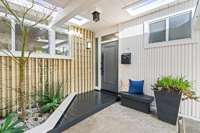 3773 Redwood Circle, Palo Alto, CA 94306