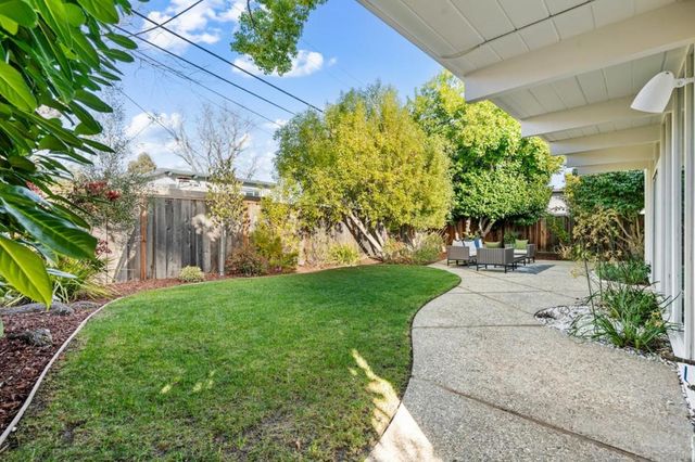 3773 Redwood Circle, Palo Alto, CA 94306