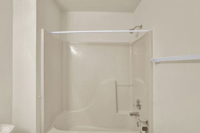 501 Kennard Lane, Westfield, IN 46074