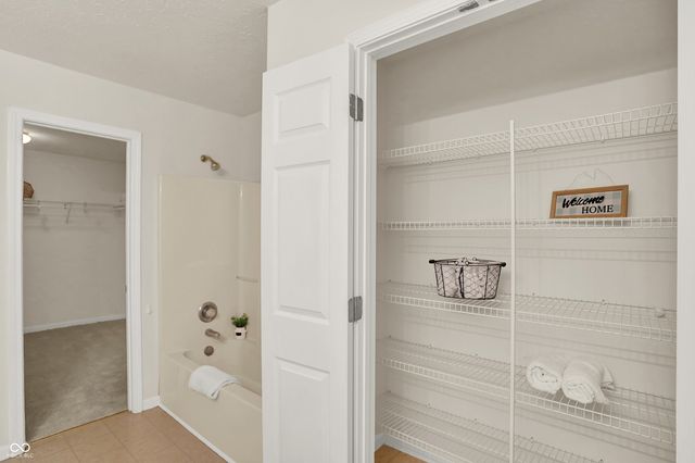 501 Kennard Lane, Westfield, IN 46074