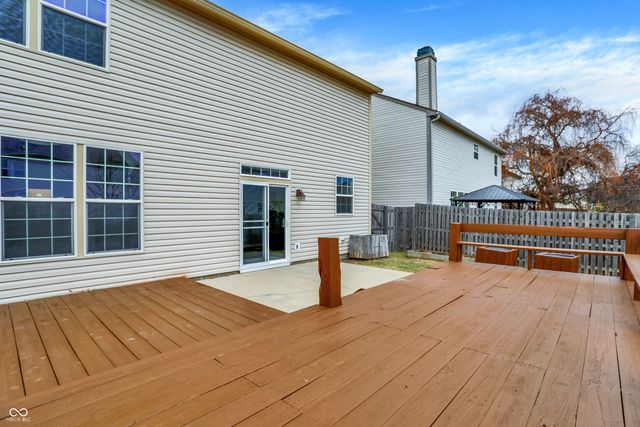 501 Kennard Lane, Westfield, IN 46074