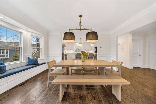 969 Greendale Ave, Needham, MA 02492