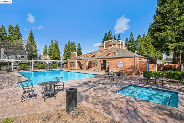 182 Eastridge Dr, San Ramon, CA 94582