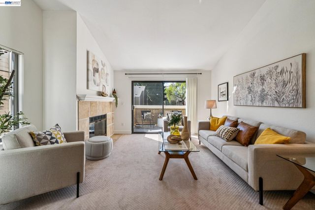 182 Eastridge Dr, San Ramon, CA 94582