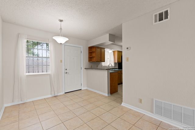 6427 Wurzbach Rd Apt 54, San Antonio, TX 78240