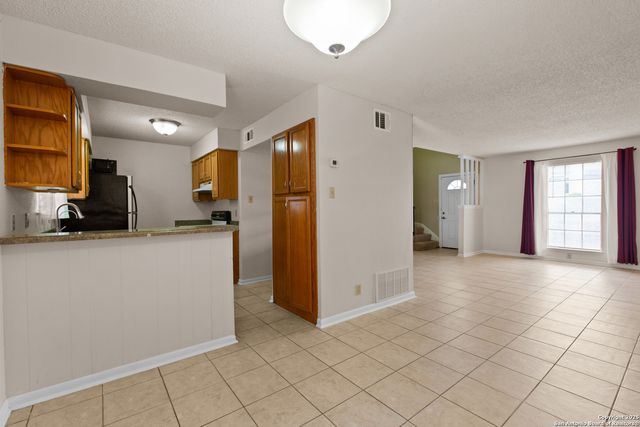 6427 Wurzbach Rd Apt 54, San Antonio, TX 78240