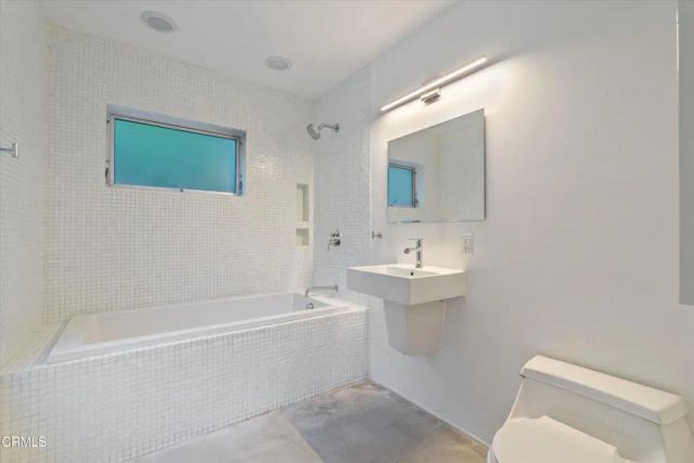 4520 San Andreas Avenue, Los Angeles, CA 90065