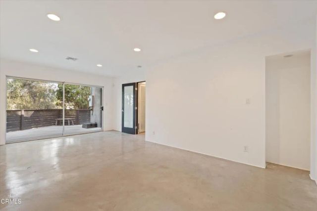 4520 San Andreas Avenue, Los Angeles, CA 90065