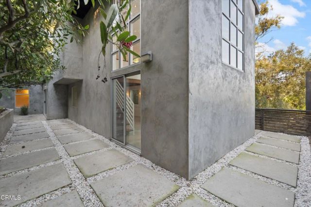 4520 San Andreas Avenue, Los Angeles, CA 90065