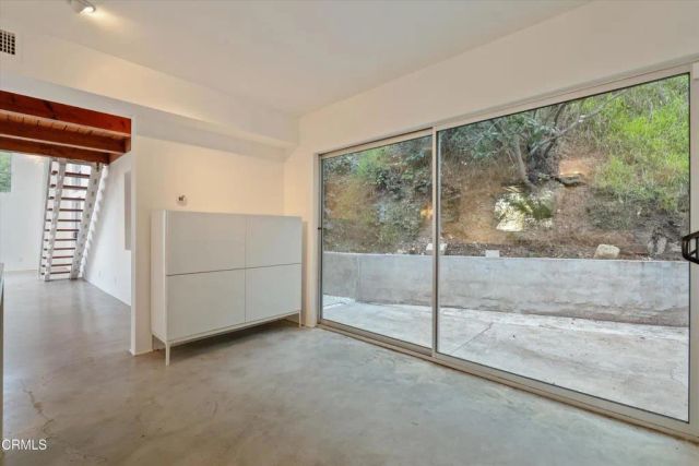 4520 San Andreas Avenue, Los Angeles, CA 90065