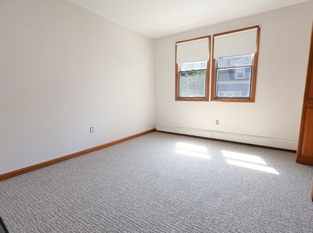 67 Lincoln St A, Manchester, MA 01944