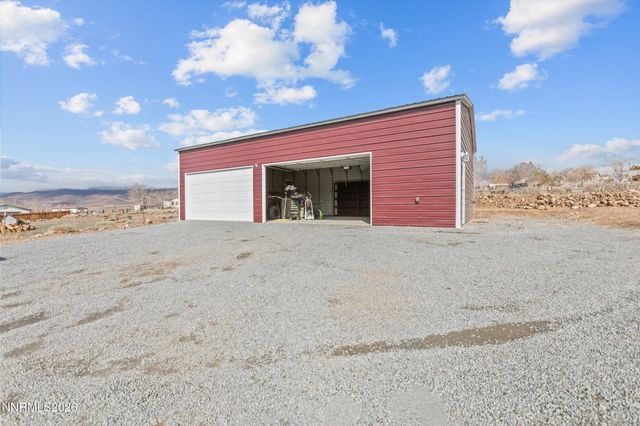 7780 Pueblo Drive, Stagecoach, NV 89429
