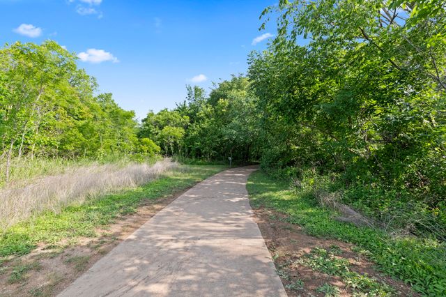 8356 Fairview Drive, Frisco, TX 75033