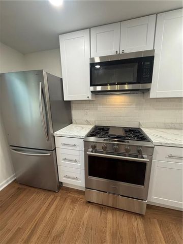 4366 Hopkins Lake Drive, Duluth, GA 30096